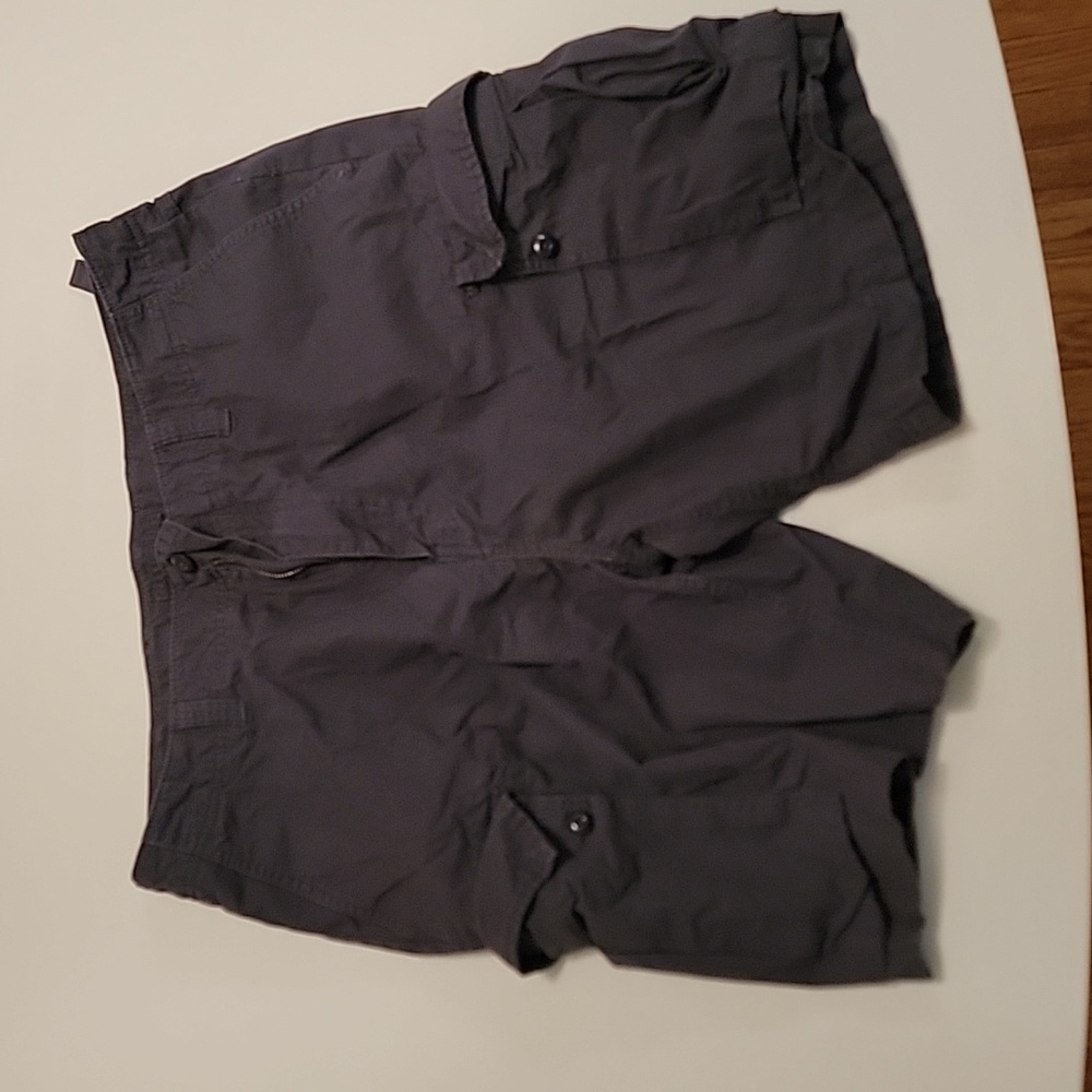 Mens nautica navy blue cargo shorts size 36 with 10" inseam
